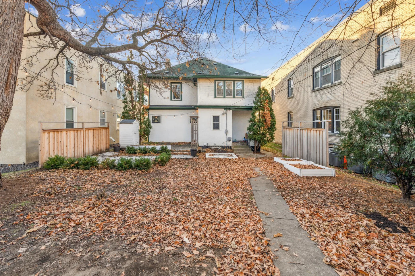 1009 Grand Avenue, Saint Paul, MN 55105
