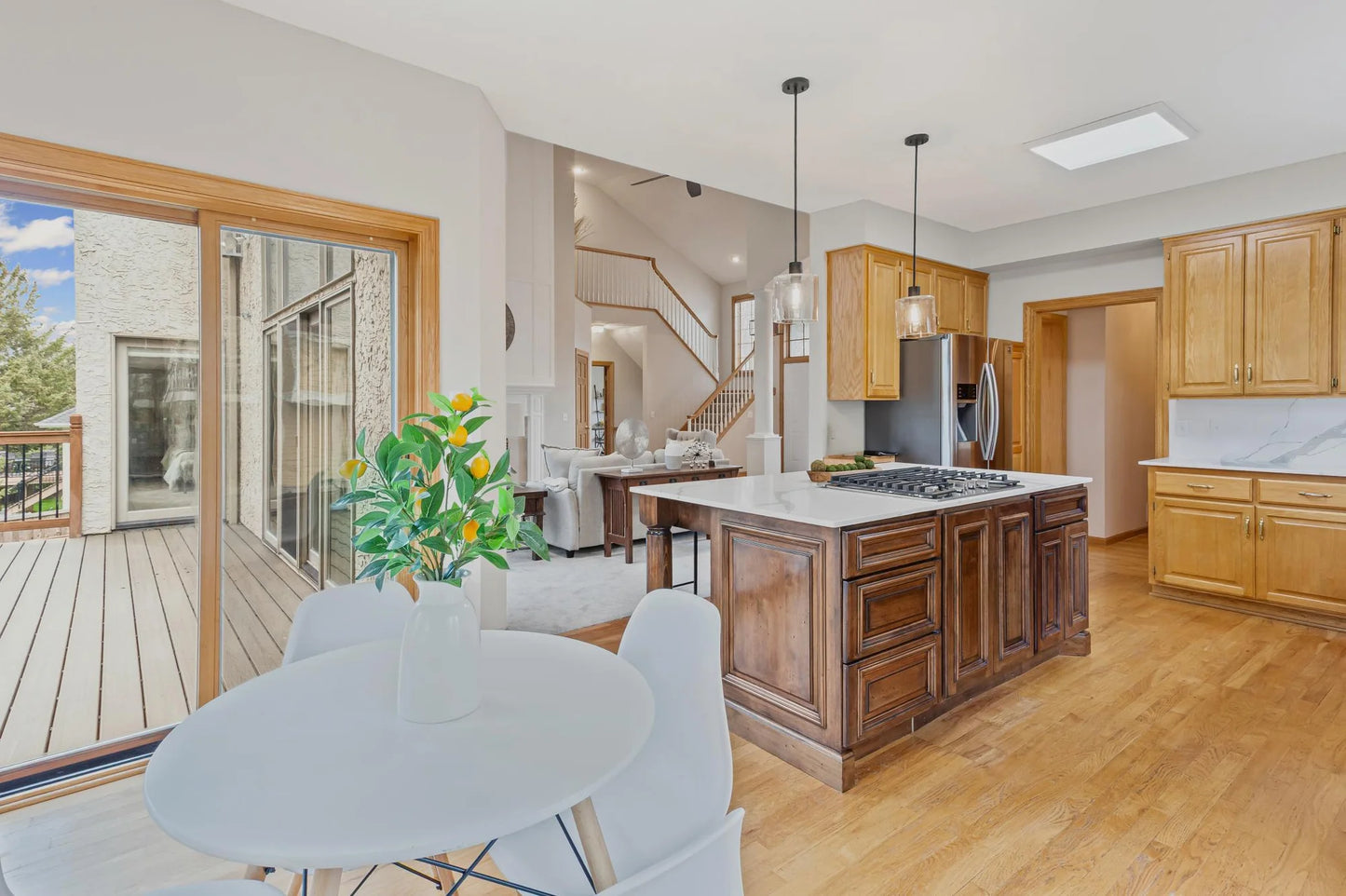 10035 Gristmill Ridge, Eden Prairie, MN 55347