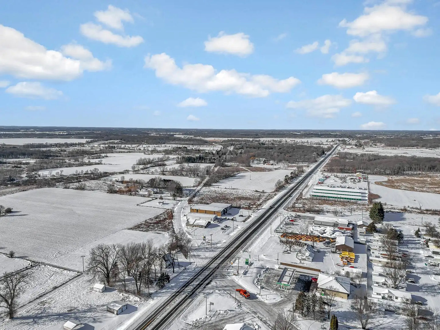 17375 Lake Boulevard, Shafer, MN 55074