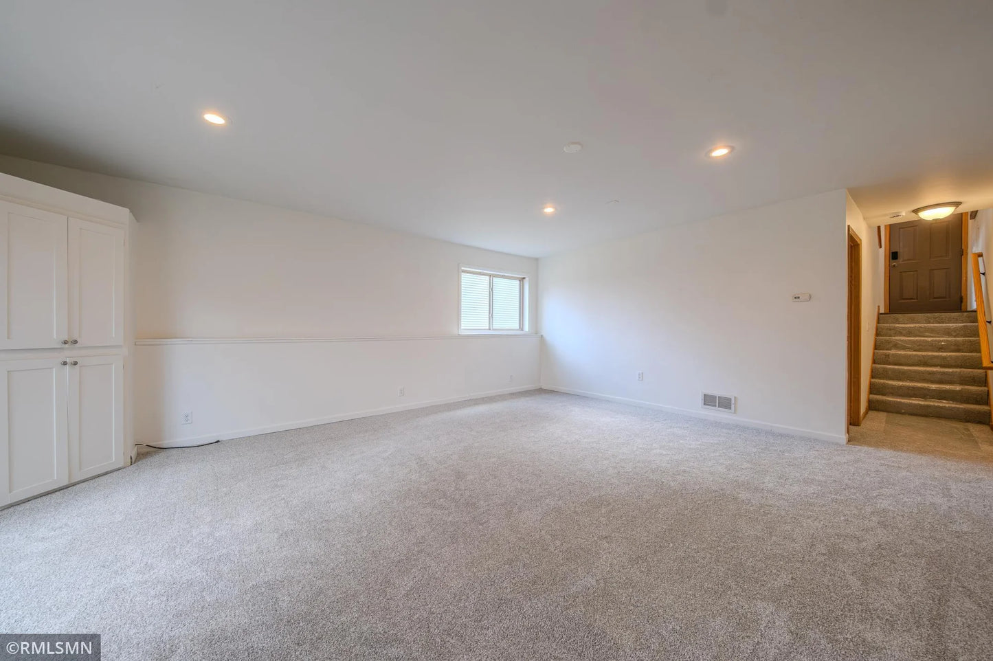 1002 Pleasant View Court, Isanti, MN 55040