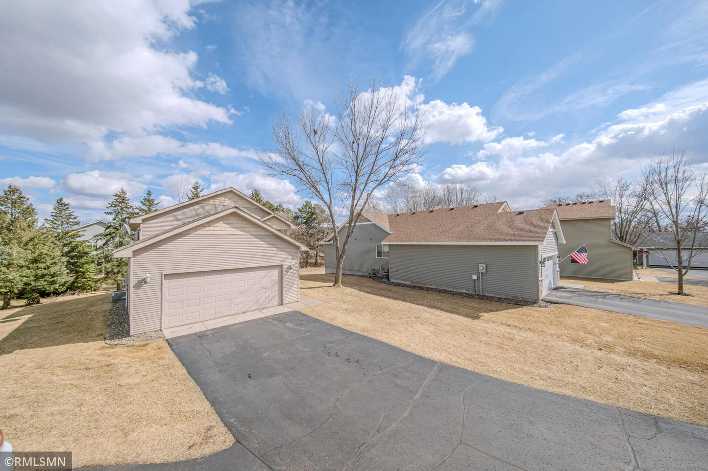 1002 Pleasant View Court, Isanti, MN 55040