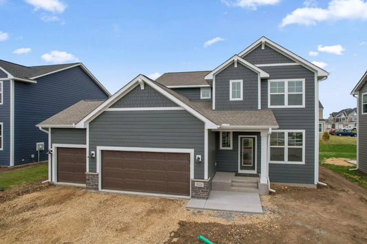 10124 Arrowwood Trail, Woodbury, MN 55129