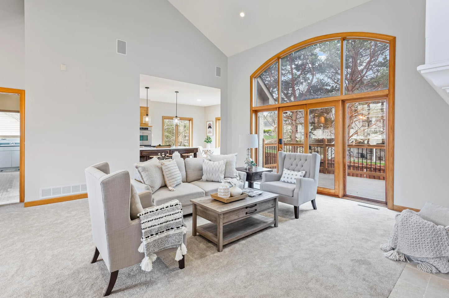 10035 Gristmill Ridge, Eden Prairie, MN 55347