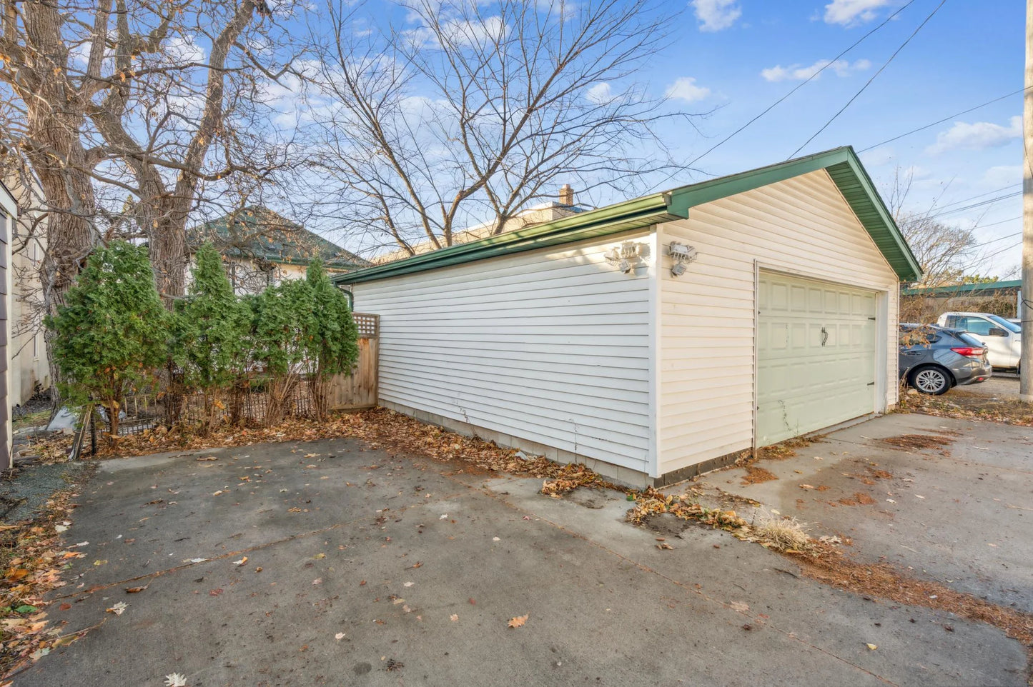 1009 Grand Avenue, Saint Paul, MN 55105