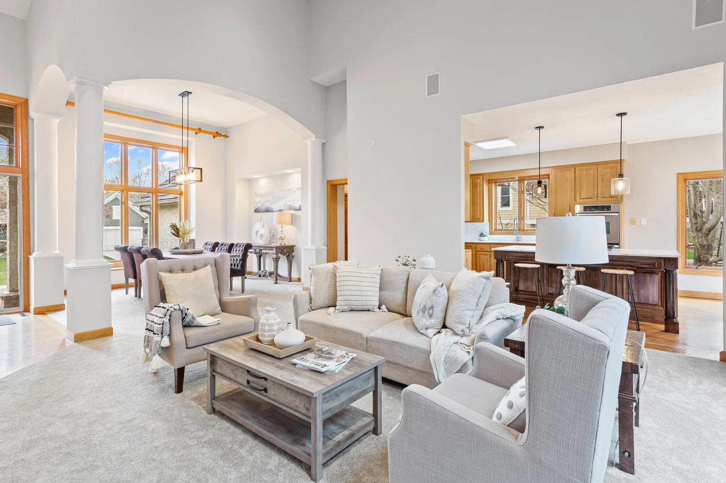 10035 Gristmill Ridge, Eden Prairie, MN 55347